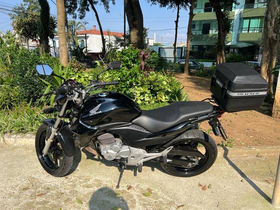 HONDA CB 300R 